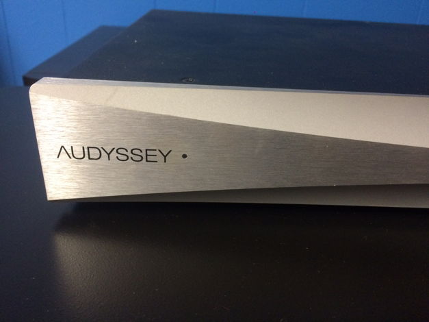 Audyssey MultEQ Audyssey MultEQ