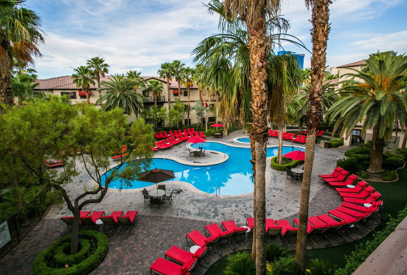 Tuscany Pool and Cabanas Las Vegas