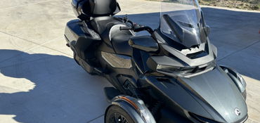 2021 CAN-AM SPYDER RT LIMITED motorcycle for rent near Ramona, CA
