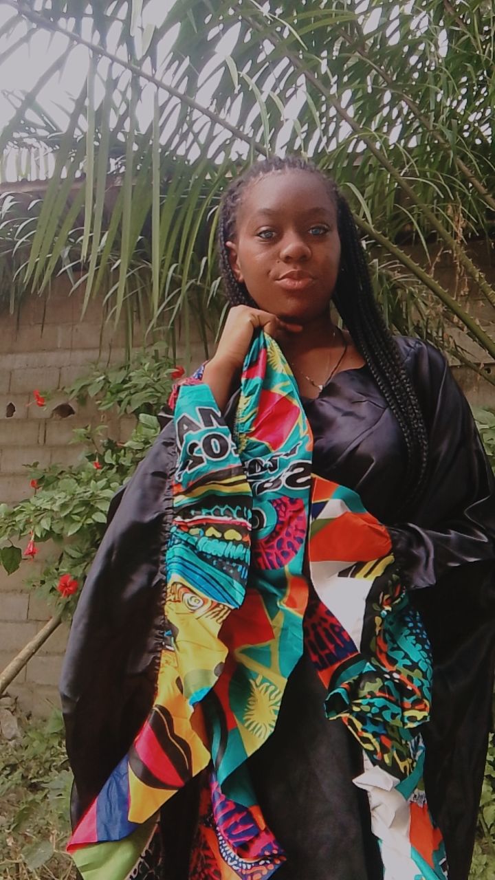 Tchuasse Njikam  Rihanna