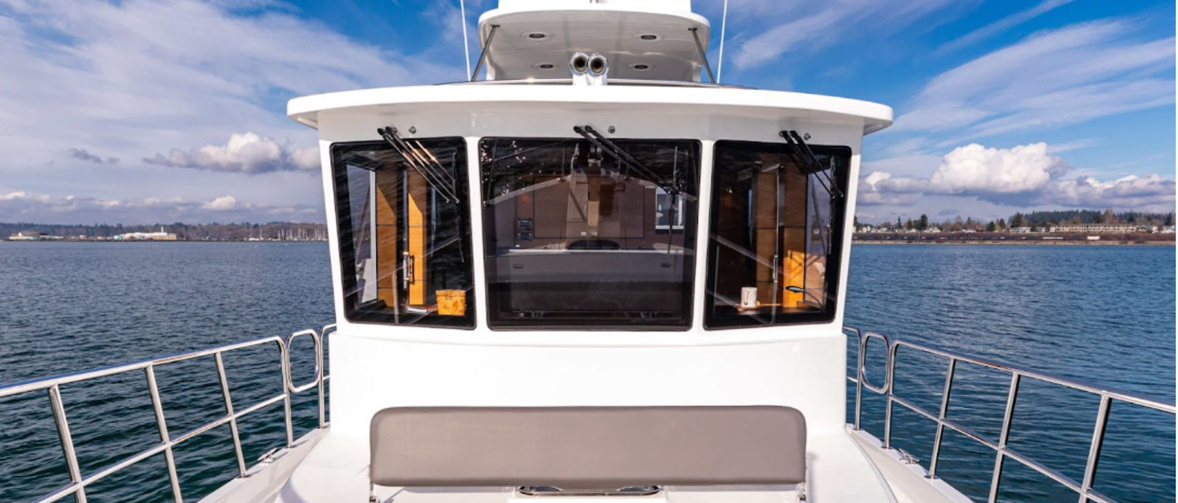 Pilothouses on Boats – What They Are & Why They Matter for Yacht Owners