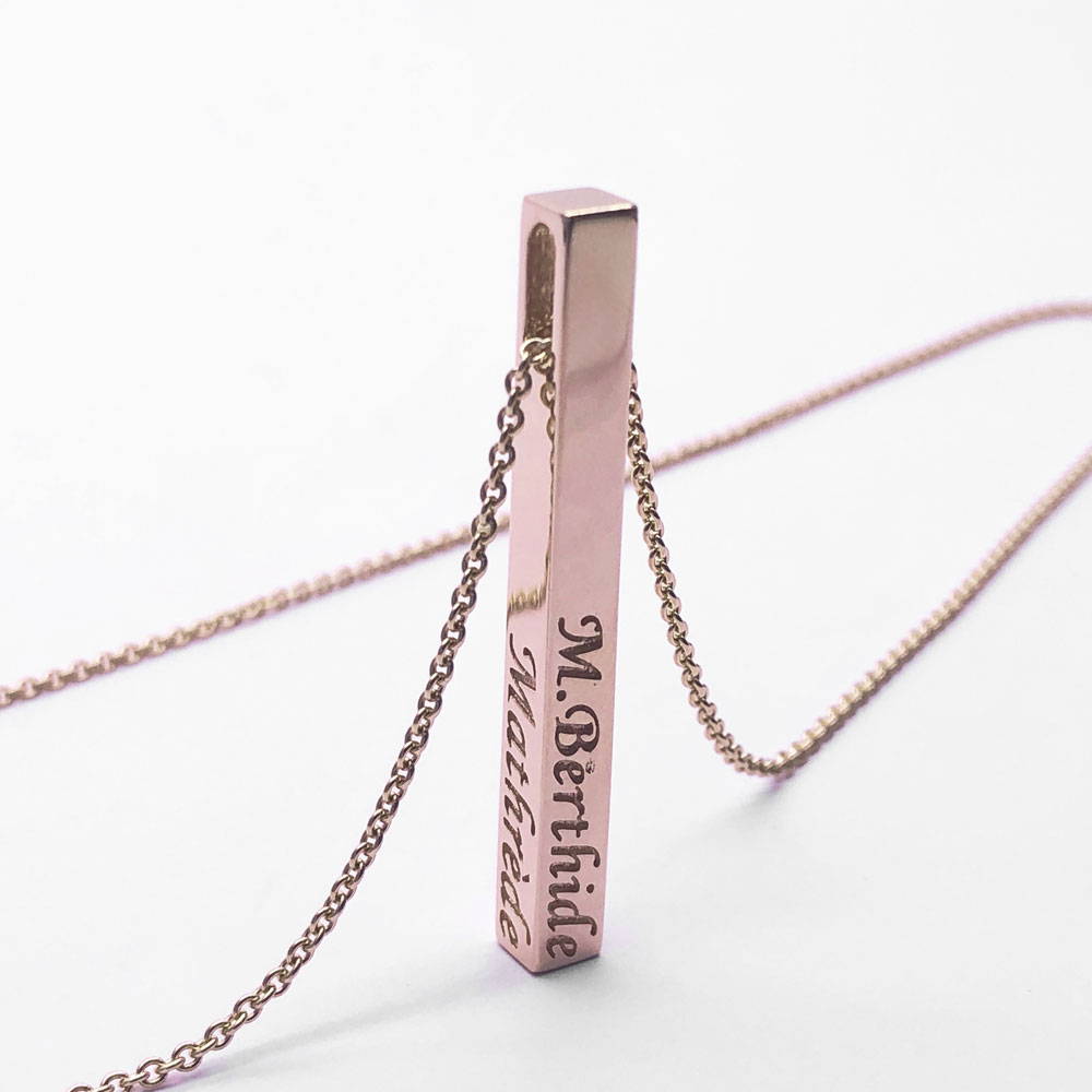 Pink gold stick pendant with name engraving 