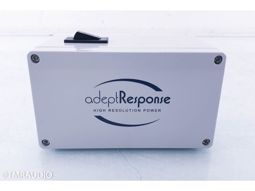 Audience aR2p AdeptResponse AC Power Line Conditioner  (12847)