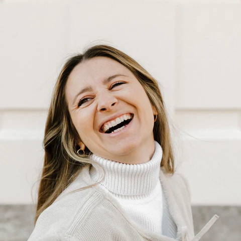 cache cou joli nous laine merinos extra-vierge douce blanc noir col roulé excellence qualité douceur femme maman maternité cadeau 