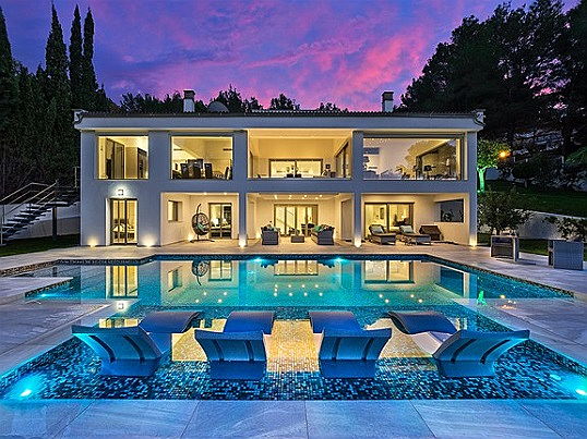  Balearen
- Moderne Villa in erster Linie zum Golfplatz Son Vida & mit Bergpanorama zum Kauf, Son Vida, Mallorca