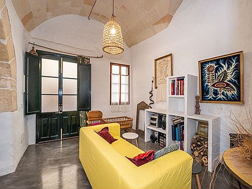  Mahón
- Elegante casa a la venta con gran patio interior y piscina en el casco histórico de Ciutadella, Menorca