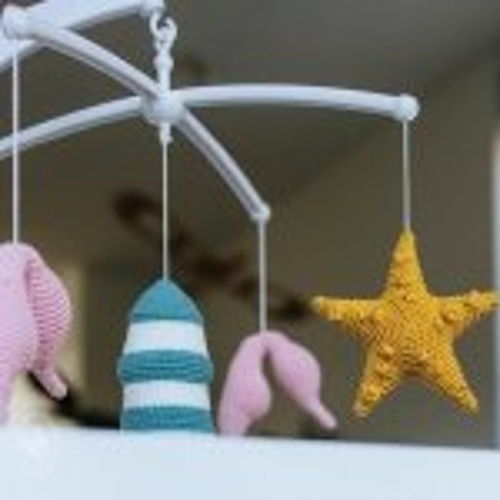 Gratis Haakpatroon voor de Betoverende 'Babymobiel Zeezicht'