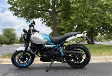 2026 ROYAL ENFIELD GUERRILLA 450 motorcycle for rent near Aurora, IL