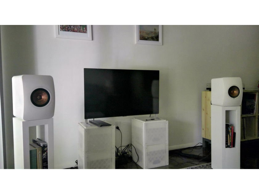 KEF LS50W Wireless/Active Model, Great Condition