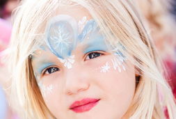 kids party entertainers yombu face painting elsa