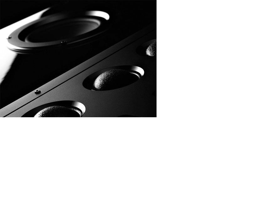 Swans Speaker Systems 2.3+  Pair SPECIAL HOLIDAYS SALE!!!!!   80% OFF Retail BRAND NEW CES DEMO PAIR!!!