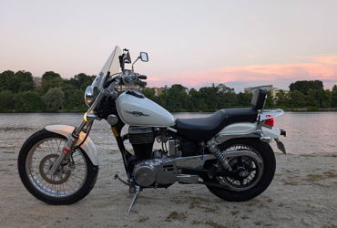 2007 SUZUKI S40K7 LS650 BOULEVARD S40 motorcycle for rent near Chelmsford, MA