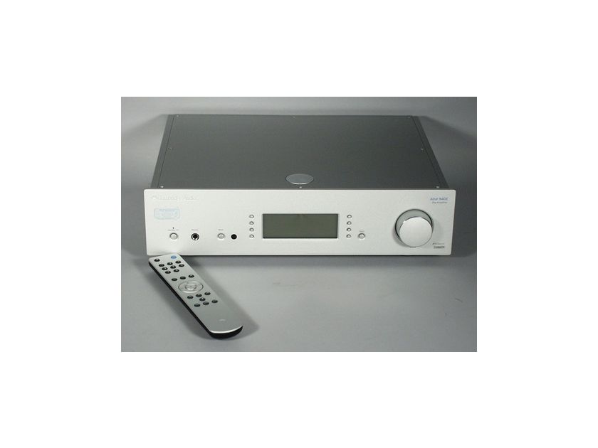 Cambridge Audio Azur 840e Line Stage Preamplifier with Remote