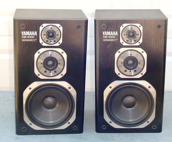 Yamaha NS-100x Speakers Very Nice Pair Excellent Condition