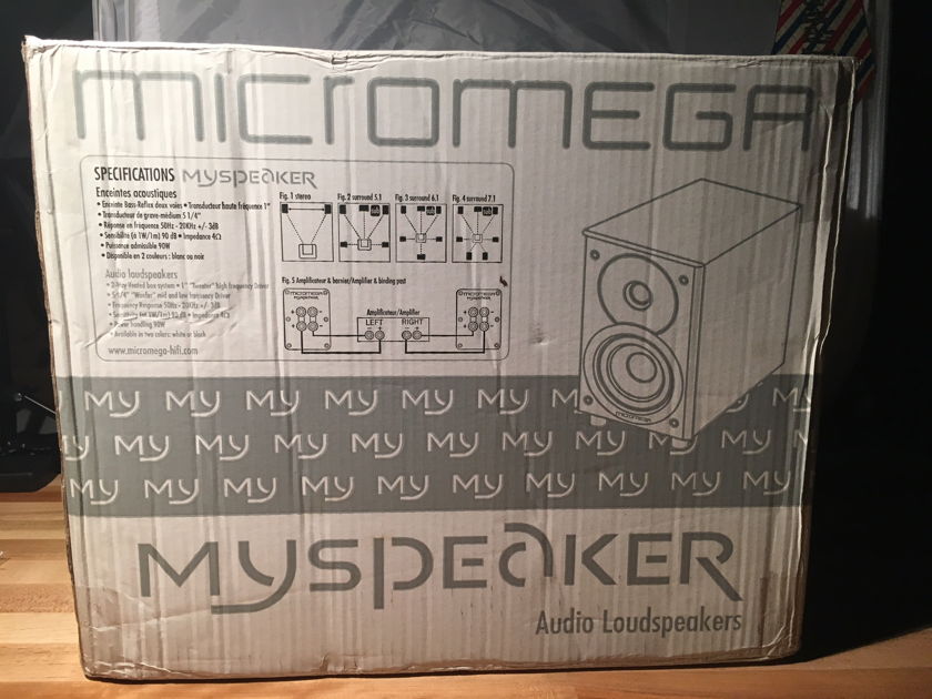 MicroMega MySpeaker Micromega MySpeaker High Performance 2-Way Speaker in White
