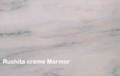 Rushita Marmor – wärmerer Naturstein mit lebendiger, natürlicher Zeichnung