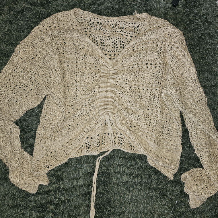 Cute cottage knit pullover