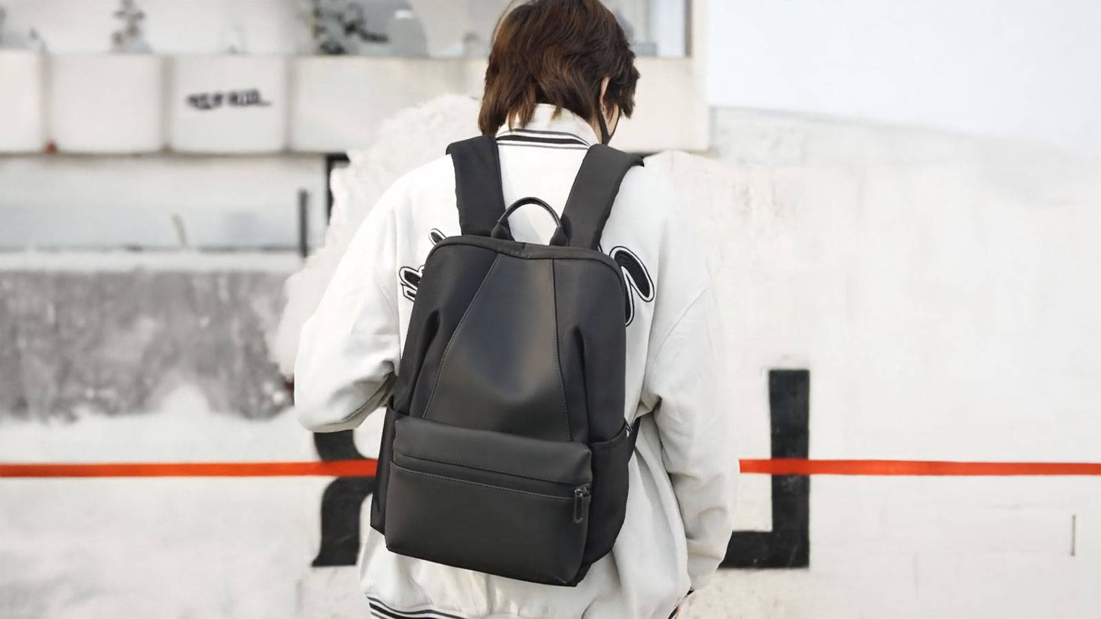 ミニマルのおしゃれ】ナポリ パソコンリュック by BRODERIK - Broderik