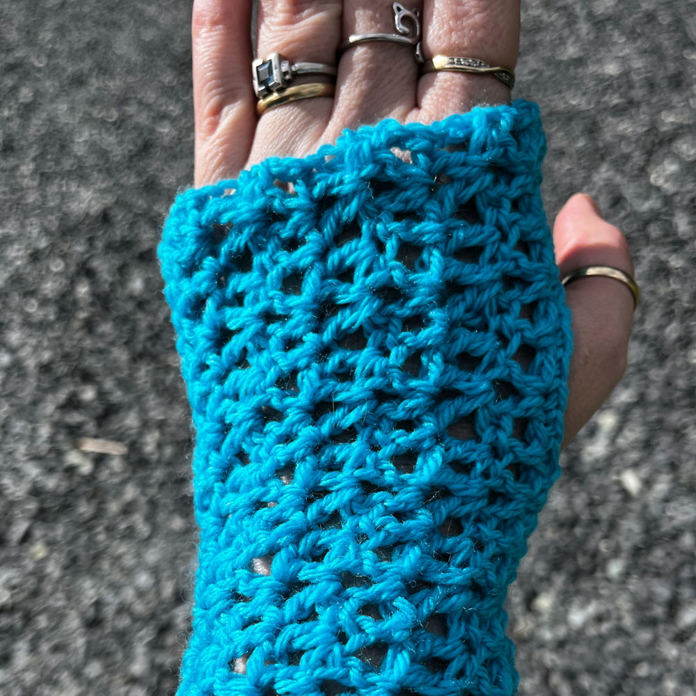 V Wrist Warmers