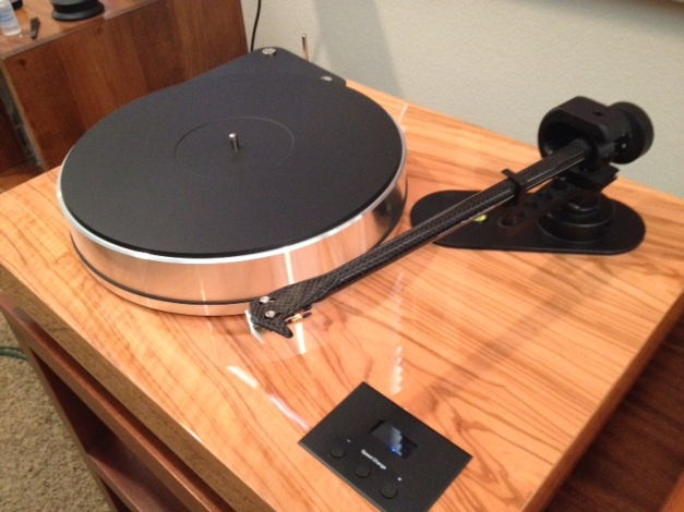 Pro-Ject X-tension Turntable