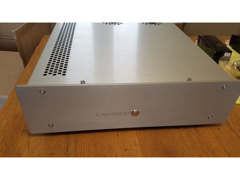 LampizatOr Lite 7 Dac with Psvane 101d tubes and Audioquest RCA, usb cables, filte