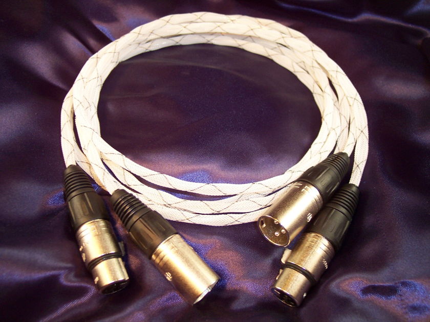 Black Mountain Cable Pinnacle Cables 1M Gold XLR Pair - Balanced Perfection