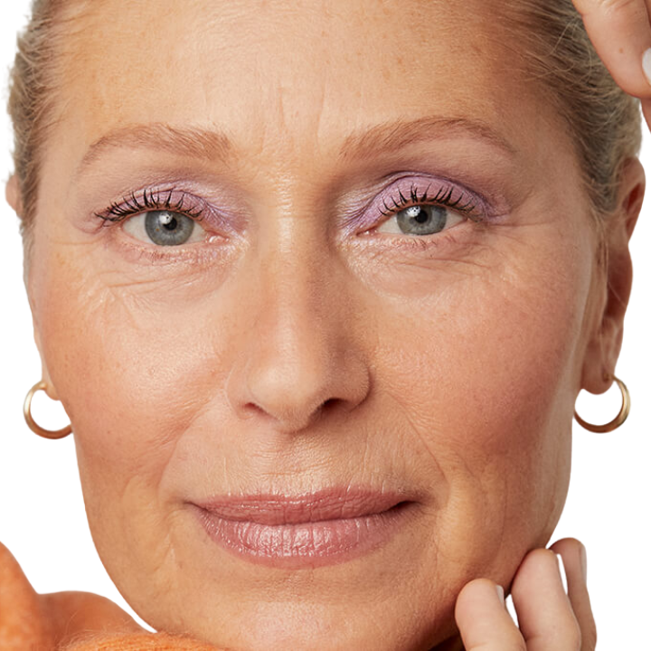 mascara for mature women, makeup for mature women, mascara for women over 50