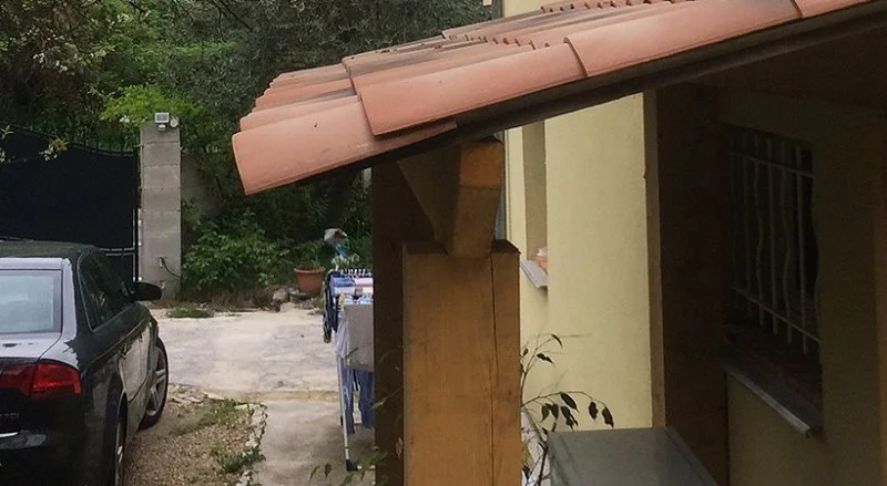 Réalisation d’un auvent en charpente traditionnelle à Vence — photo 2 sur 8 — CEG TOITURE