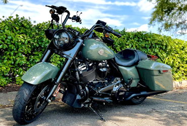 2021 HARLEY-DAVIDSON ROAD KING SPECIAL motorcycle for rent near Virginia Beach, VA