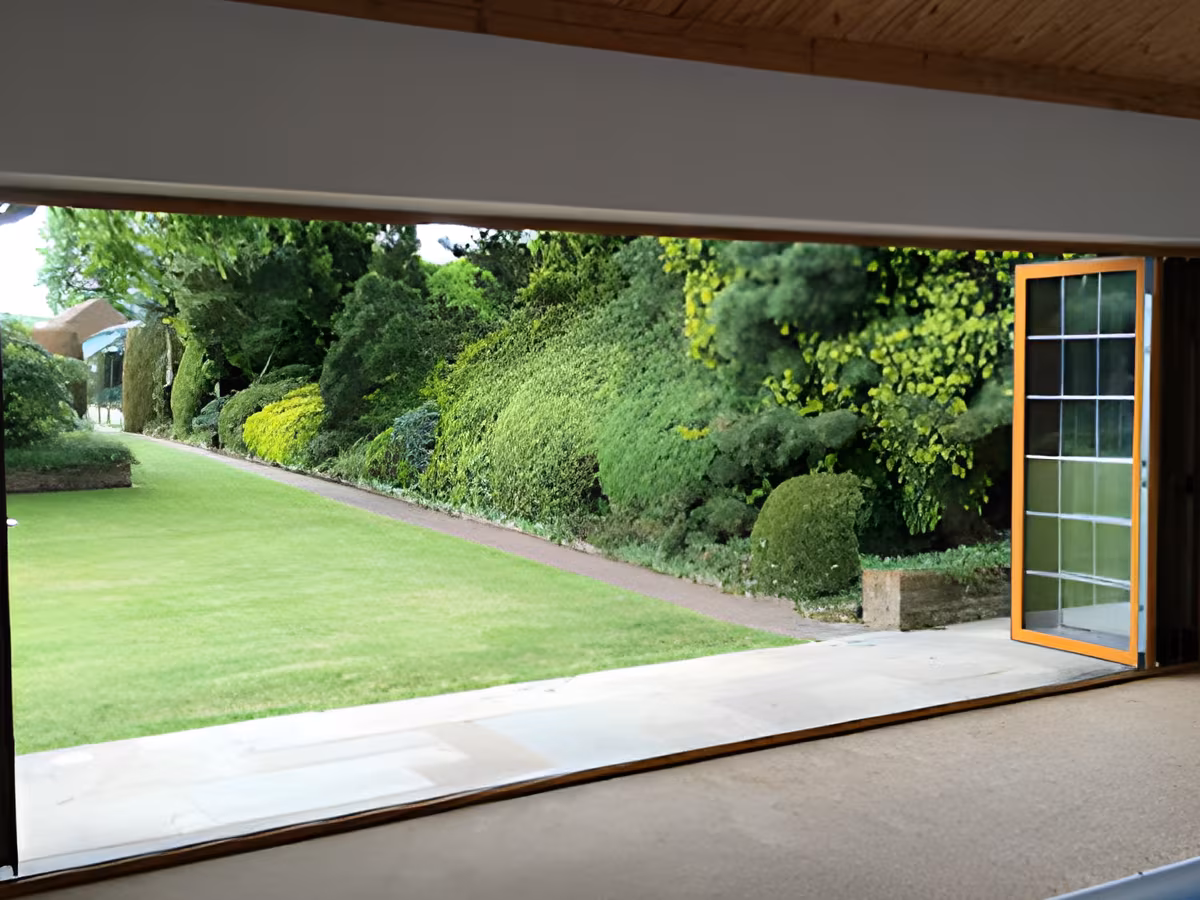 grove windows ltd double glazing installer stratford london