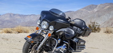 2008 HARLEY-DAVIDSON FLHTCU ULTRA CLASSIC ELECTRA GLIDE (BLACK) motorcycle for rent near Las Vegas, NV