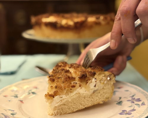 Corsi di cucina Palermo: Sua Maestà lo sfincione e note barocche!