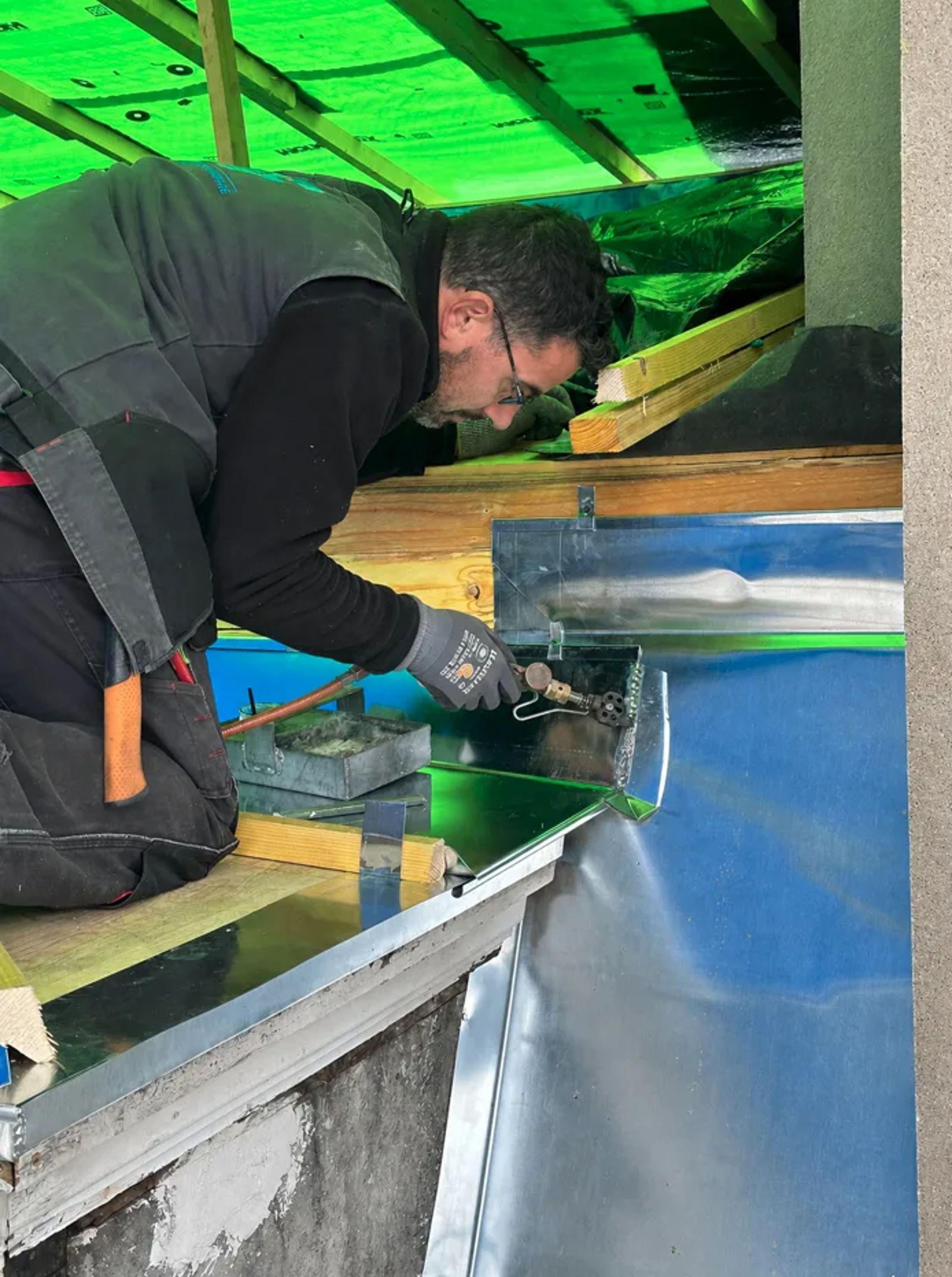 **Zinguerie d'art : la précision Foussadier en toiture**