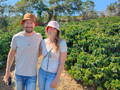Alois und Emma auf einer Kaffeefarm in der Mogiana-Region in Brasilien