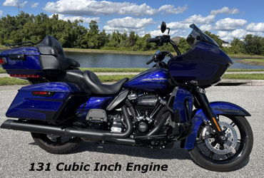 2020 HARLEY-DAVIDSON ROAD GLIDE LIMITED motorcycle for rent near ST CLOUD, FL
