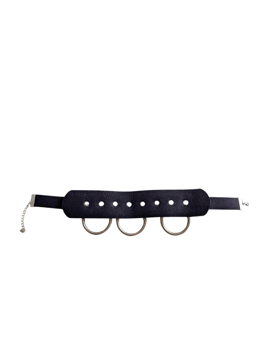 Triple O ring choker