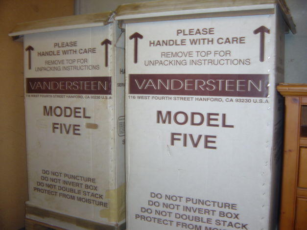 Vandersteen Model 5s