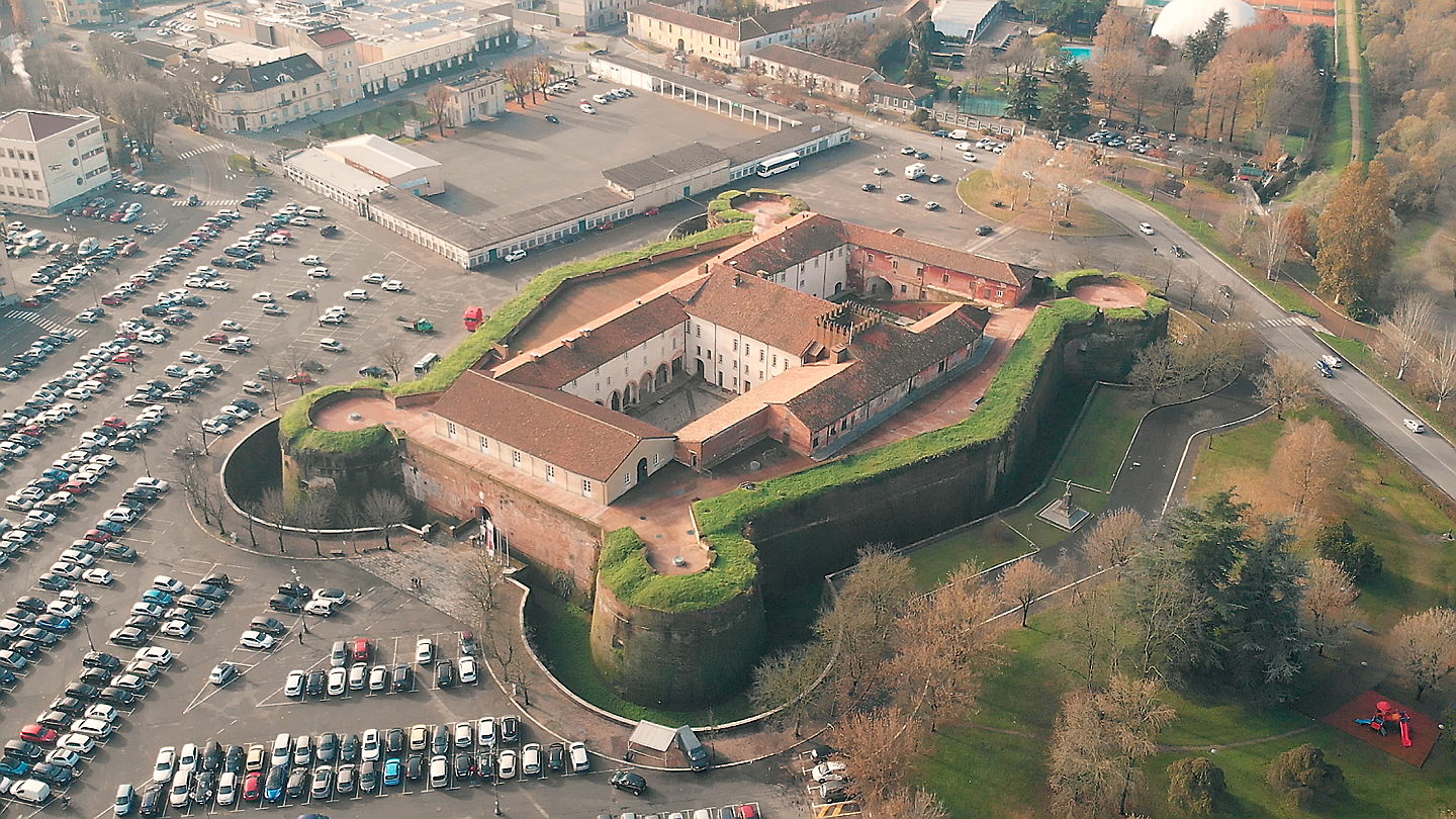  Asti
- Castello del Monferrato a Casale Monferrato
