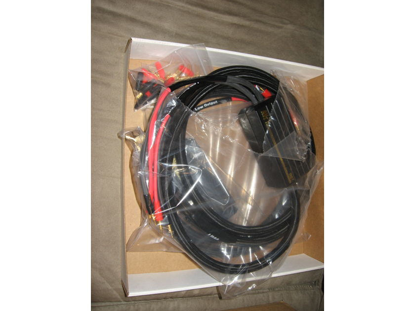 MIT AVT 1 Biwire 8' Speaker cables