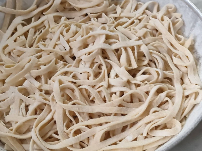 Cours de cuisine Palerme: Prépare et déguste des tagliatelles et des cannoli en Sicile.