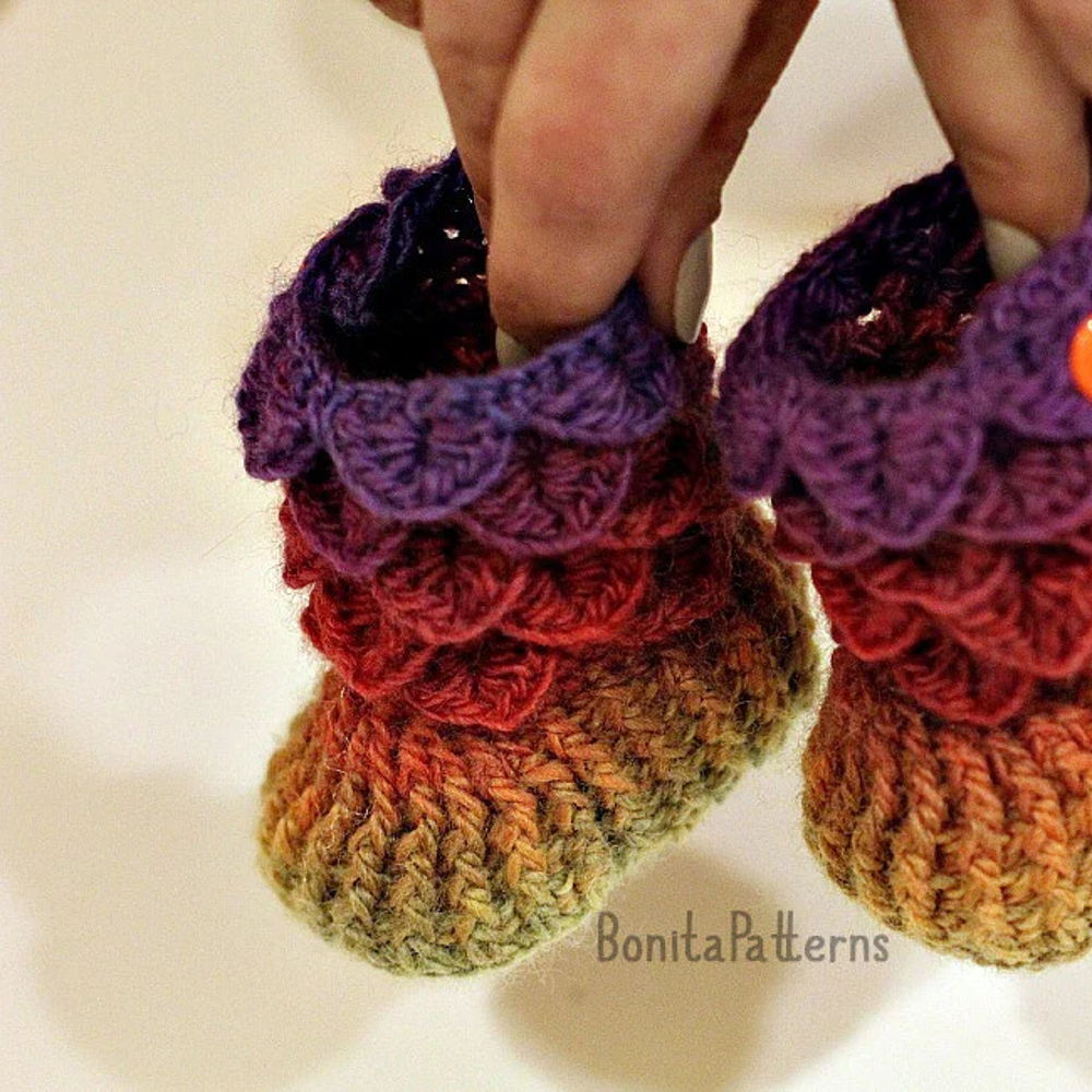 Crocodile Stitch Booties (Baby Sizes)