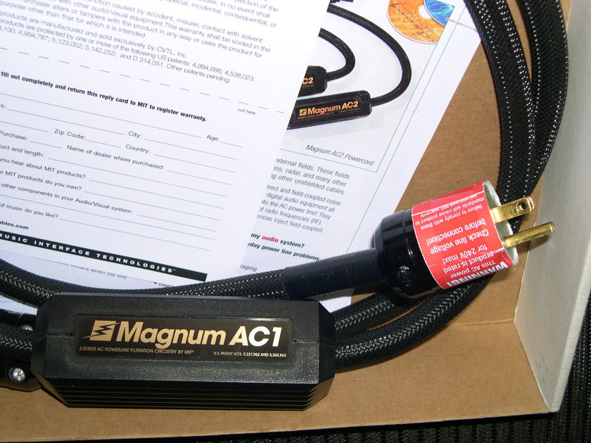 MIT Magnum AC1 power cable, rarely available used. 9/10 condition .  Warranty