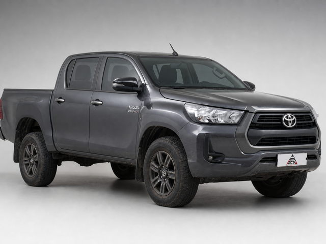 Toyota Hilux SR 2024