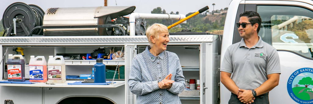 Best Roof Cleaning Services Near Me Walnut thumbnail