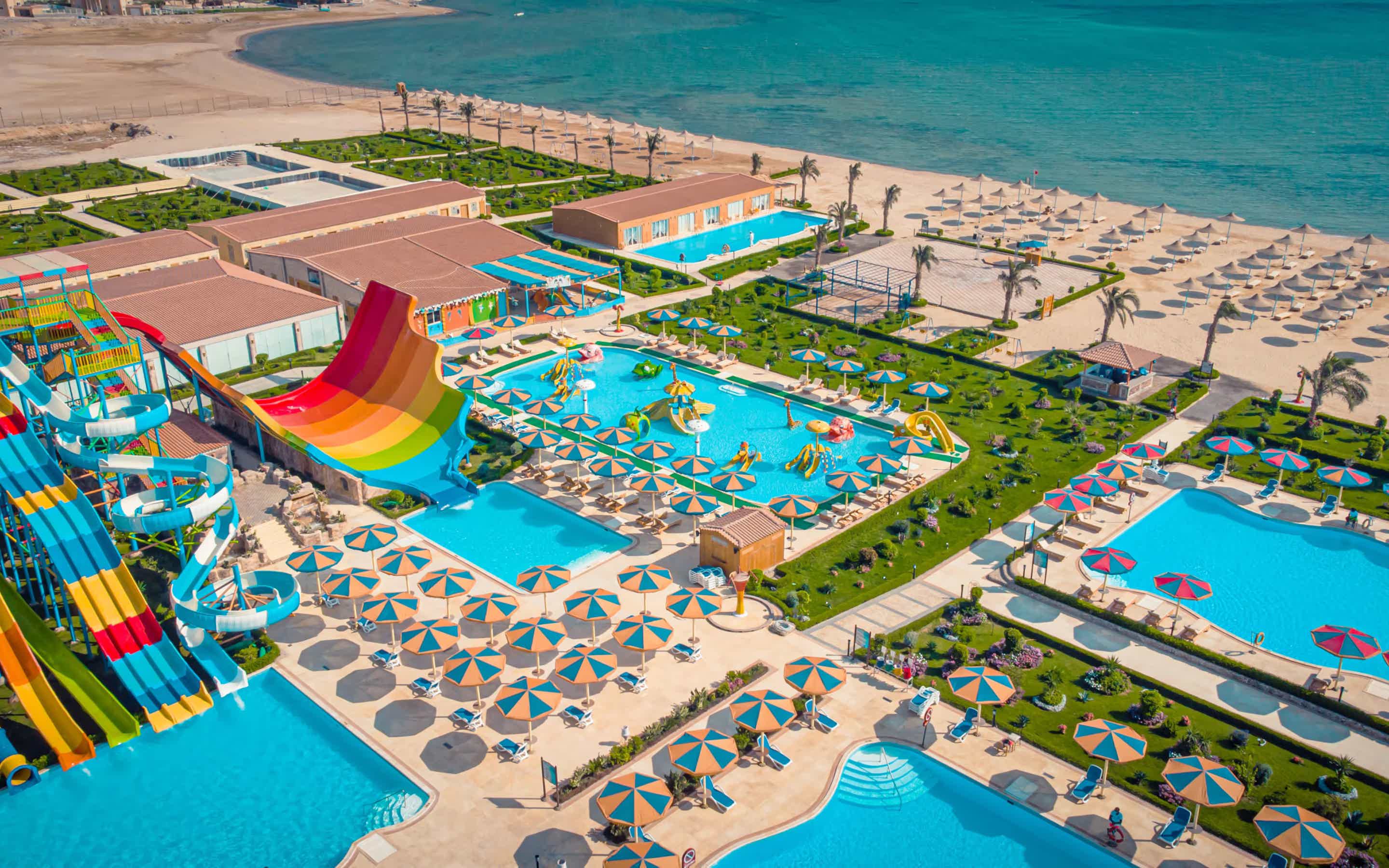 Hawaii Paradise Aqua Park Resort