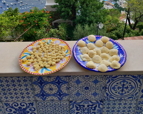 Cooking classes Positano: Discover Positano's cuisine with fresh pasta and tiramisu