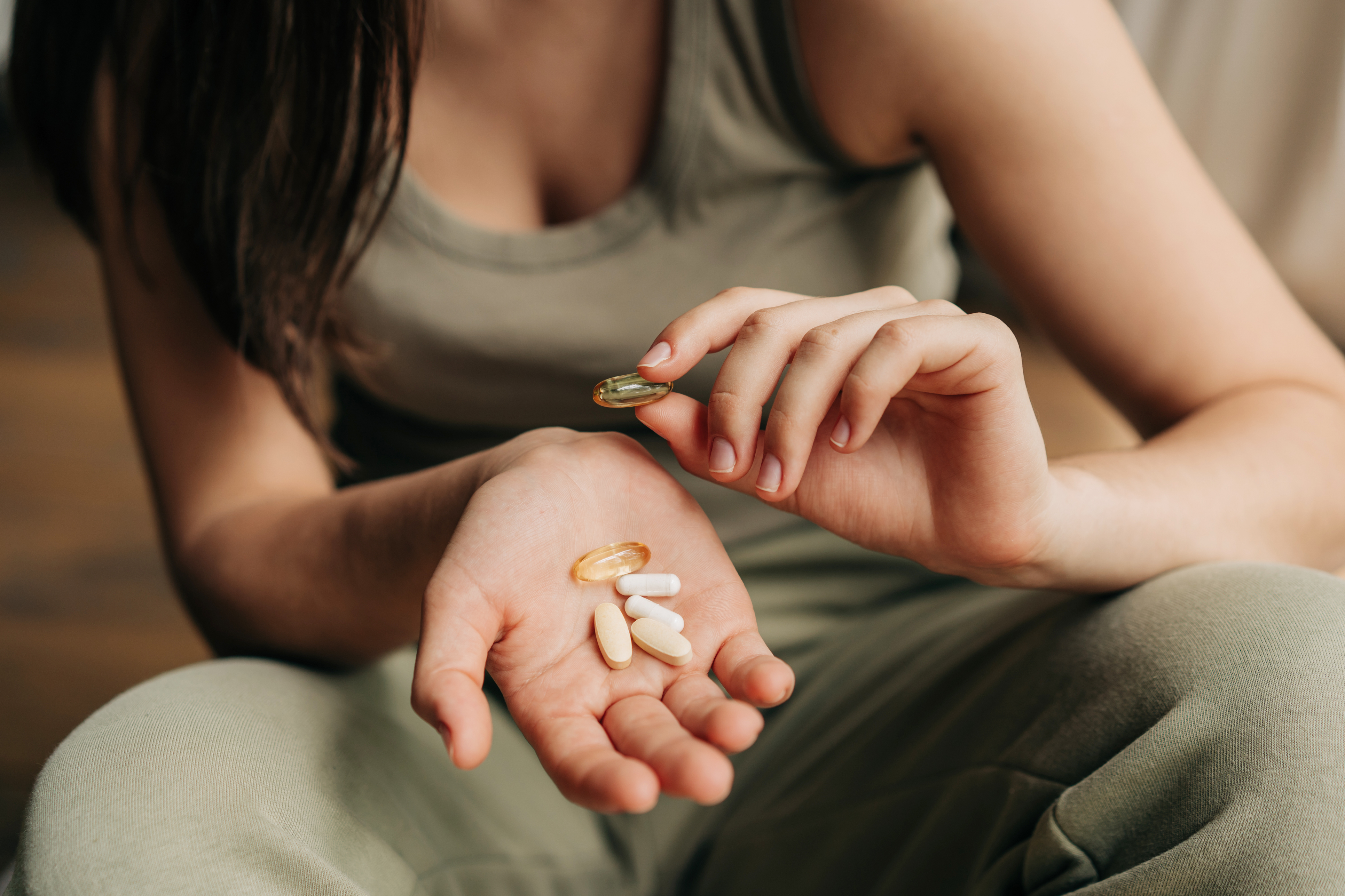 9 Natural Remedies for Hyperthyroidism and Graves’ Disease