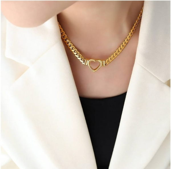Razoa Jewels Boutique $30 Voucher - Image 3