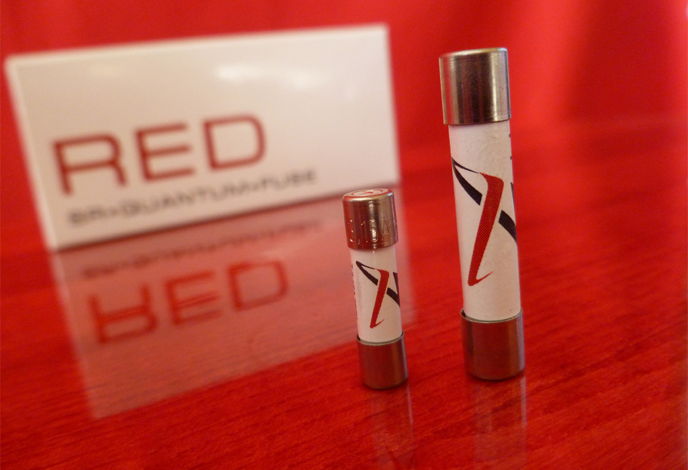 Synergistic Research RED fuses