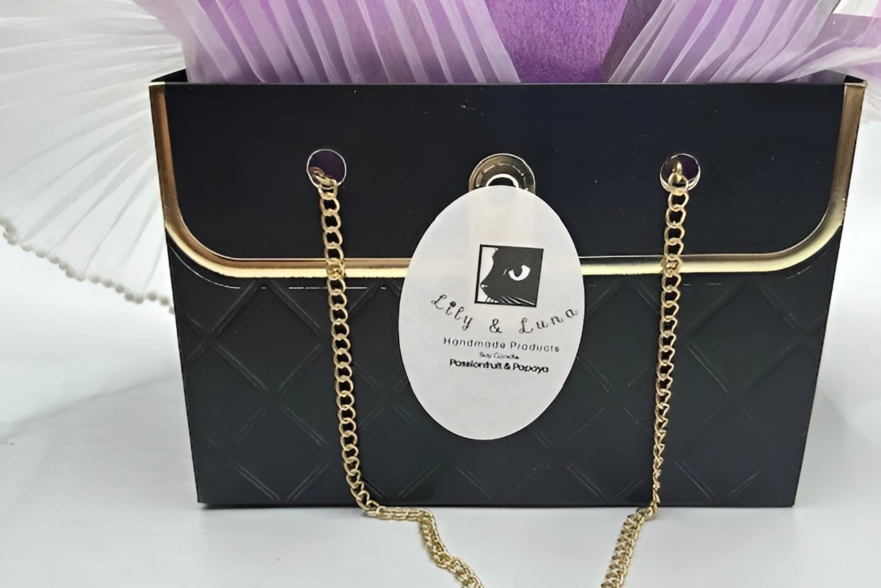 Passionfruit Papaya Candle/Melt Handbag Flower Bouquet - Image 5